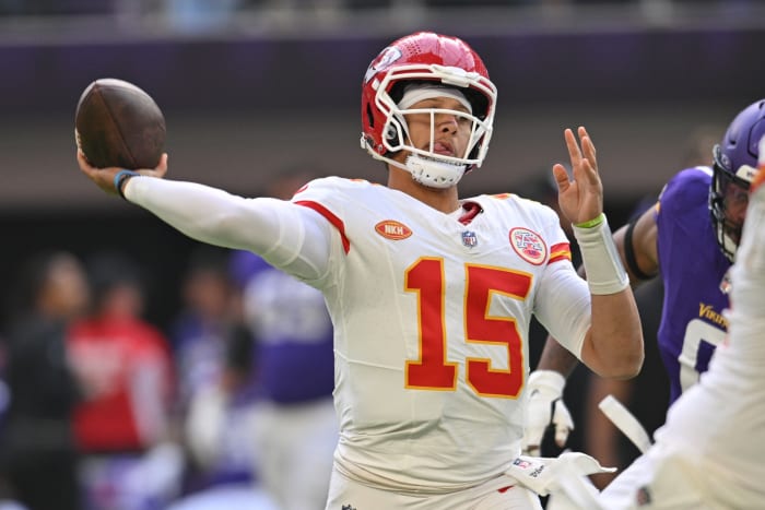 Chiefs quarterback Patrick Mahomes passed for 281 yards and two touchdowns in Kansas City's 27-20 win over the Vikings in Week 5.